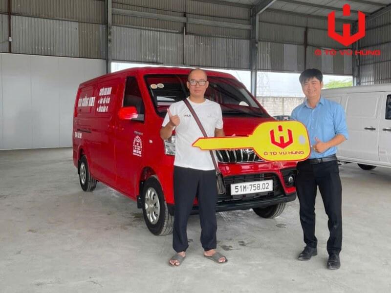 Bàn Giao Siêu Phẩm Tera V8 Màu Đỏ: Chúc Mừng Anh H. Gia Nhập Đại Gia Đình Ô Tô Vũ Hùng