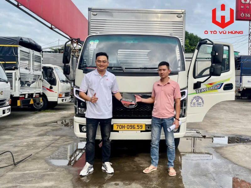 Bàn Giao Xe Tải Tera245SL Plus: Chiến Mã Thùng Dài 6m3 Về Với Chủ Nhân Tại Bình Dương