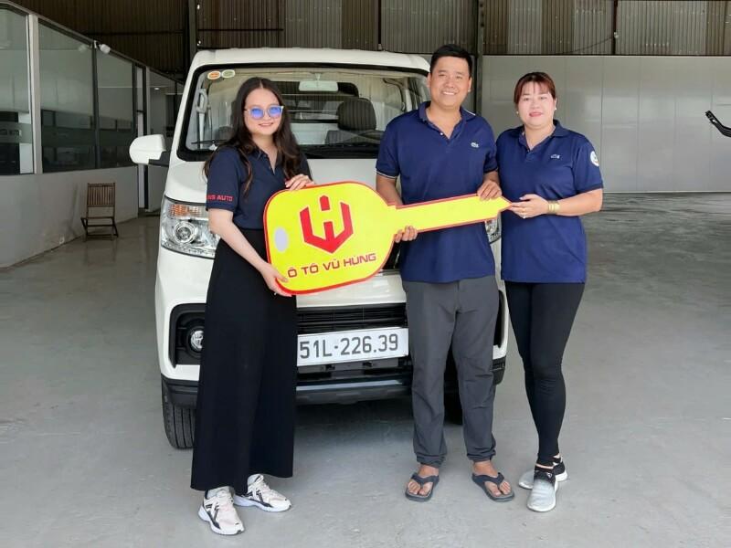 Ô tô Vũ Hùng Bàn Giao Xe Tera V8 Cho Công Ty Thảo My